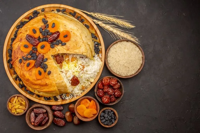 Petit-déjeuner émirati – cuisine émiratie à Dubaï
