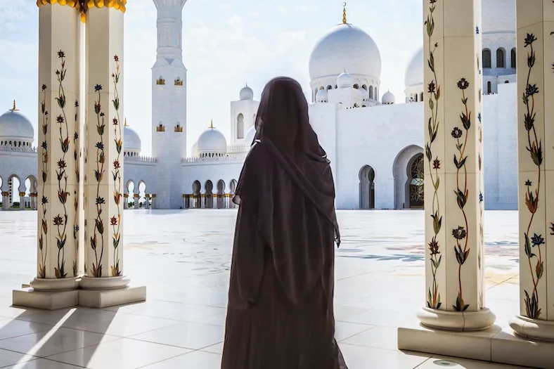 tenue mosquée dubai