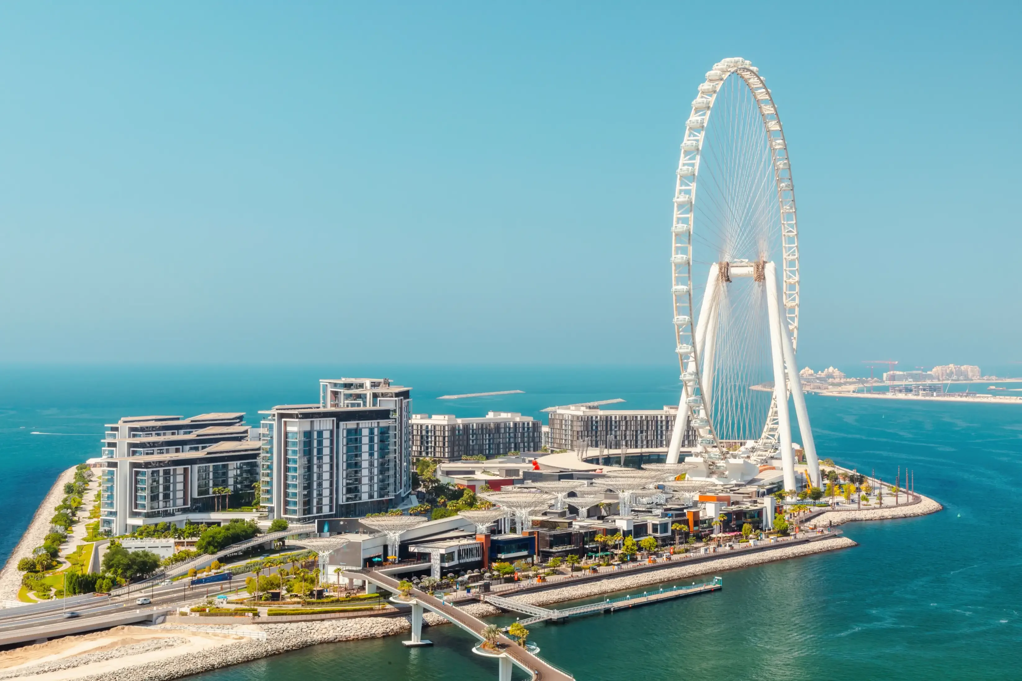 Vue aérienne de Bluewaters Island et Ain Dubai à Dubaï