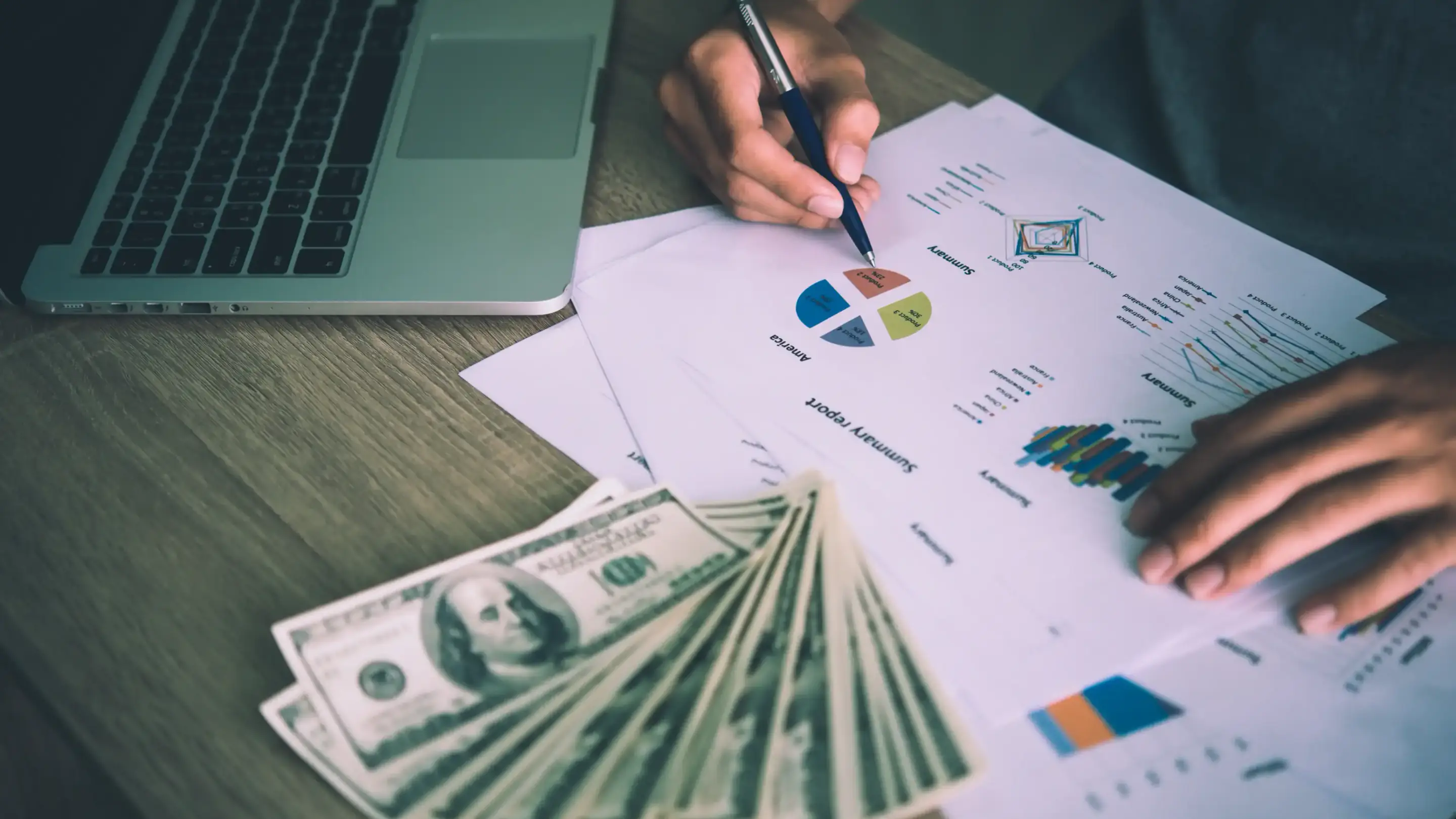 Analyse financière avec des billets