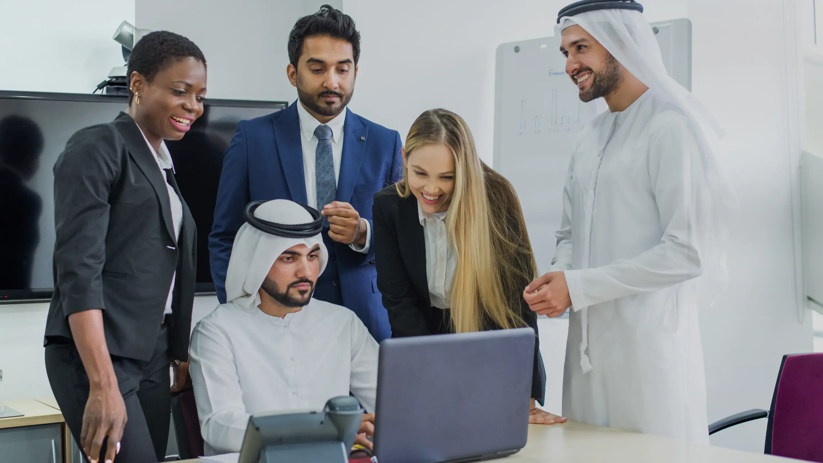 Travailler à Dubaï sans parler anglais