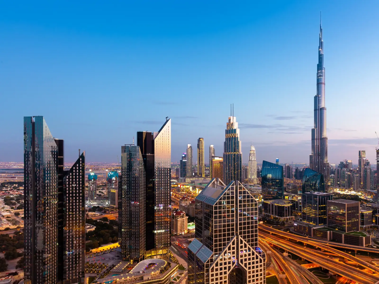 Cluster Dubai Gold & Diamond Park sur Sheikh Zayed Road, Al Quoz