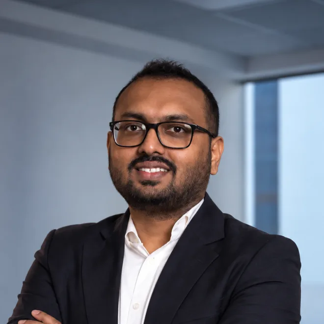 Frank, Responsable administratif et relations gouvernementales